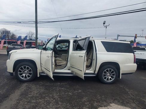 Used 2015 GMC Yukon XL Denali w/ Open Road Package image 9