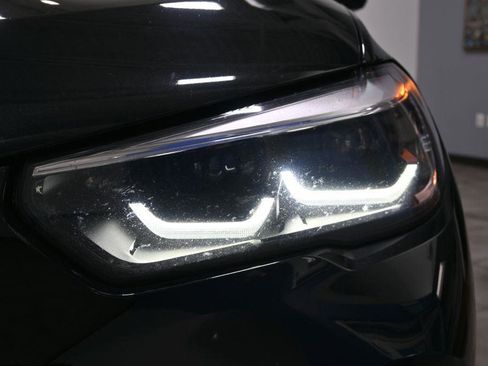 Used 2019 BMW X5 xDrive50i w/ M Sport Package image 34
