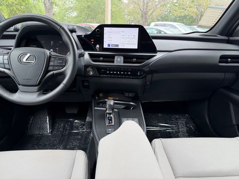 Used 2025 Lexus UX 300h FWD w/ Cold Area Package image 12