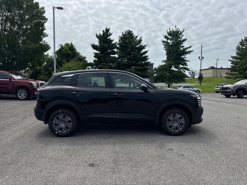 New 2026 Nissan Kicks S FWD image 3