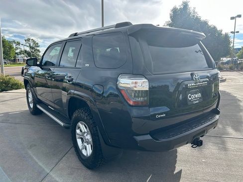 Used 2023 Toyota 4Runner SR5 Premium w/ Moonroof Package AWD/4WD image 5