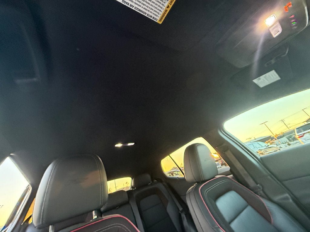Used 2024 Chevrolet Equinox EV RS FWD image 28
