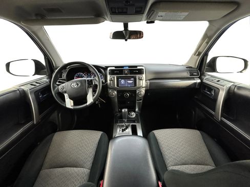 Used 2016 Toyota 4Runner SR5 image 17