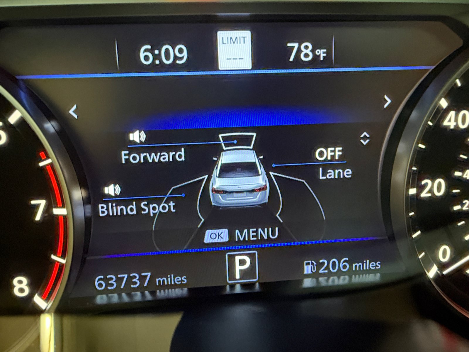 Used 2023 Nissan Altima 2.5 SV w/ SV Premium Package FWD image 33
