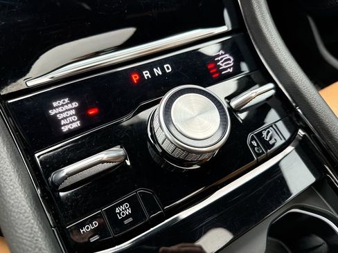 Used 2023 Jeep Grand Cherokee L Summit w/ Advanced Protech Group IV image 19