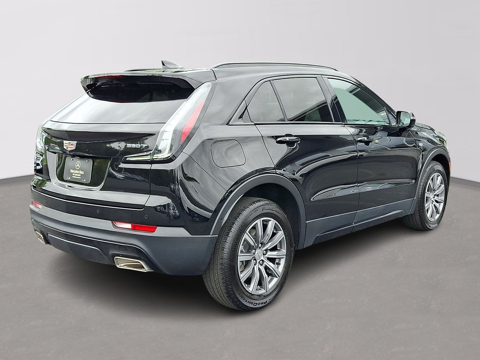 Used 2022 Cadillac XT4 Sport w/ Comfort Package AWD/4WD image 4