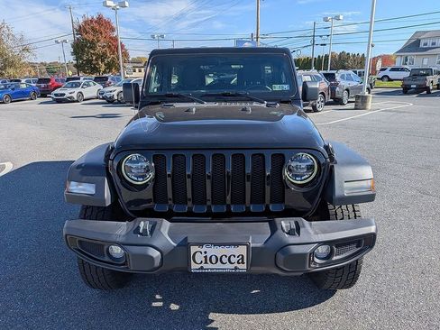 Used 2021 Jeep Wrangler Unlimited Sport AWD/4WD image 2