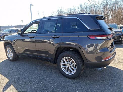 New 2026 Jeep Grand Cherokee 4WD image 3