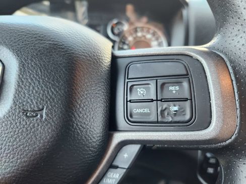 Used 2019 RAM 2500 Tradesman w/ Chrome Appearance Group AWD/4WD image 27