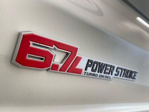 Used 2024 Ford F350 Limited w/ FX4 Off-Road Package AWD/4WD image 17