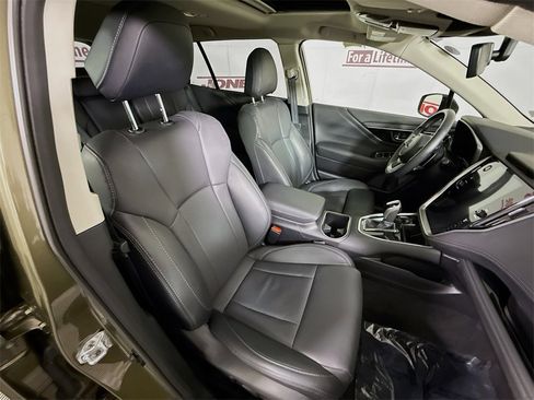 Certified 2025 Subaru Outback Limited XT image 35