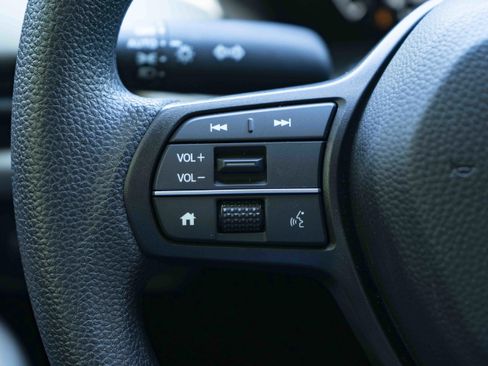 Used 2026 Honda HR-V LX image 20