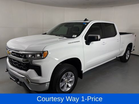Used 2026 Chevrolet Silverado 1500 LT w/ Protection Package AWD/4WD image 5