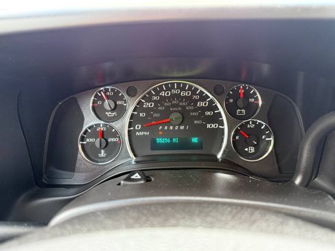 Used 2014 GMC Savana 3500 LT w/ LT Preferred Equipment Group RWD image 13