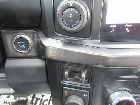 Used 2024 Ford F250 Lariat w/ Lariat Ultimate Package image 33