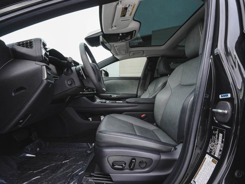 Used 2023 Lexus RZ 450e Premium w/ Technology Package image 28