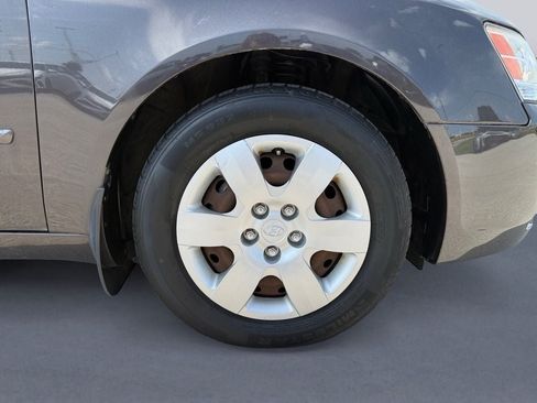 Used 2009 Hyundai Sonata GLS FWD image 9