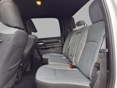 Used 2024 RAM 2500 Big Horn image 24
