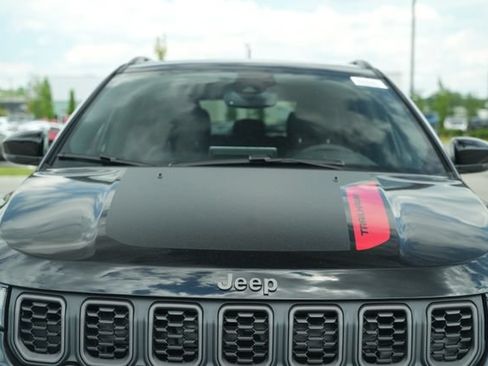 New 2026 Jeep Compass Trailhawk w/ Sun, Sound & Navigation Group AWD/4WD image 46