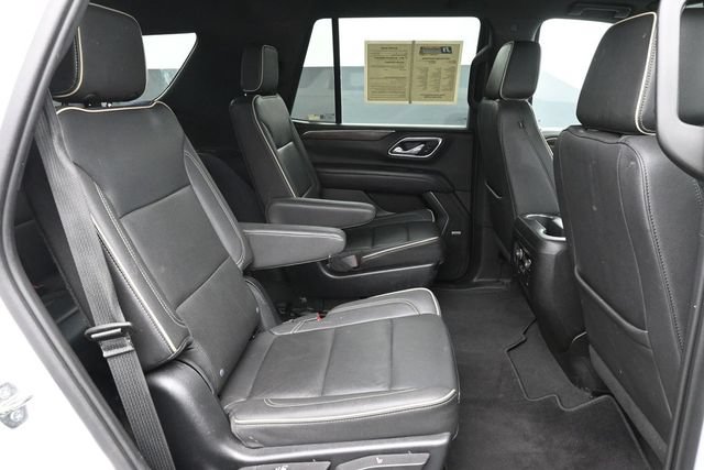 Used 2023 Chevrolet Tahoe Premier AWD/4WD image 32