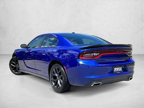 Used 2022 Dodge Charger SXT w/ Blacktop Package RWD image 13