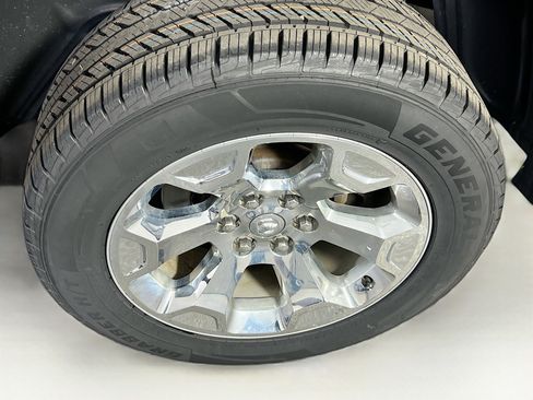 Used 2023 RAM 1500 Big Horn image 30