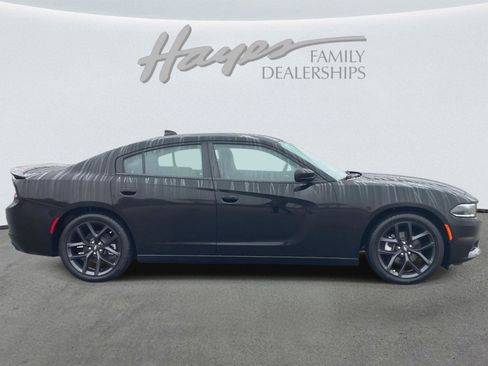 Used 2023 Dodge Charger SXT w/ Blacktop Package image 2