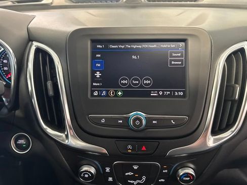 Used 2022 Chevrolet Equinox LT FWD image 20