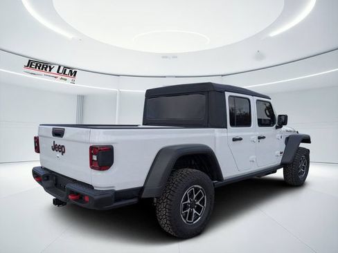 New 2026 Jeep Gladiator Rubicon w/ Safety Group AWD/4WD image 3