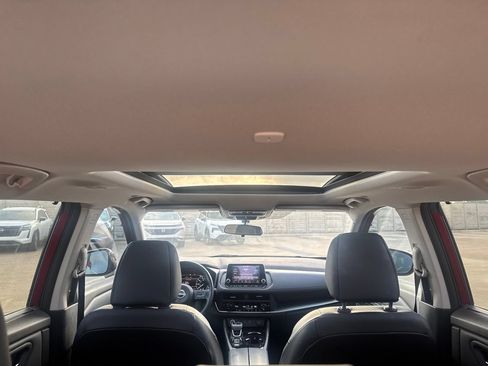 Certified 2023 Nissan Rogue SV w/ SV Premium B Package FWD image 31