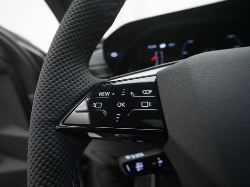 New 2025 Audi SQ5 Premium Plus image 18