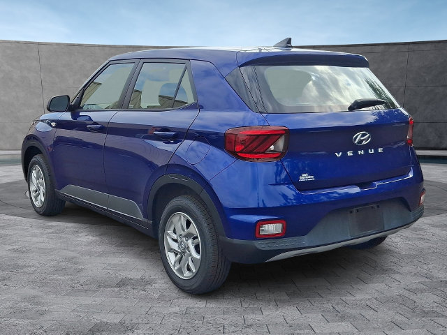 Certified 2022 Hyundai Venue SE FWD image 7