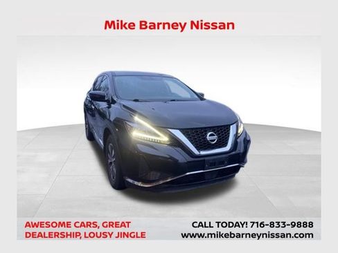 Used 2020 Nissan Murano S image 1