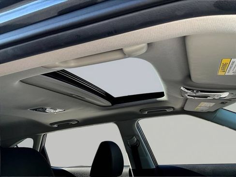 Certified 2022 Kia Seltos EX AWD/4WD image 32