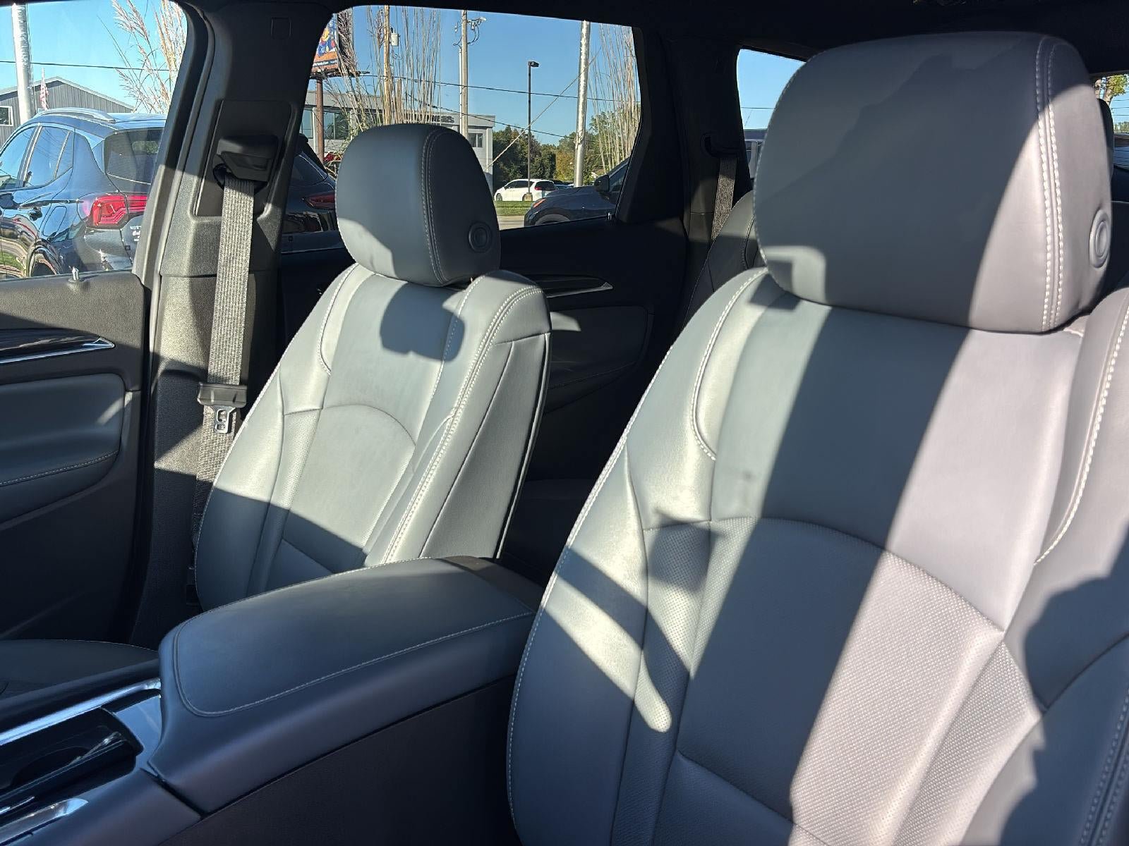 Used 2023 Buick Enclave Essence w/ Experience Buick Package AWD/4WD image 12