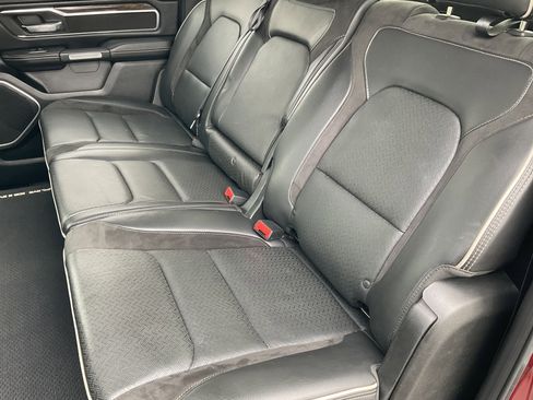 Used 2019 RAM 1500 Laramie AWD/4WD image 37