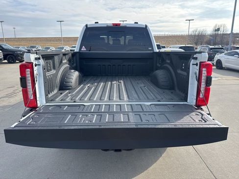 New 2026 Ford F250 Lariat w/ Black Appearance Package AWD/4WD image 33