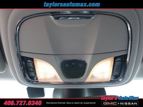 Used 2019 Jeep Cherokee Trailhawk AWD/4WD image 31