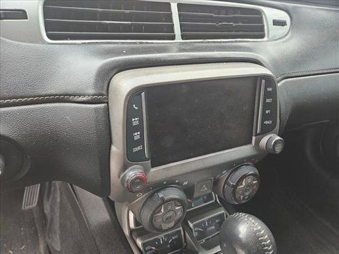 Used 2014 Chevrolet Camaro LT image 14