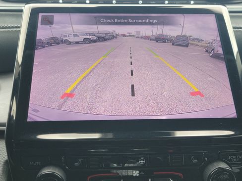 Used 2023 Jeep Grand Cherokee Limited image 28