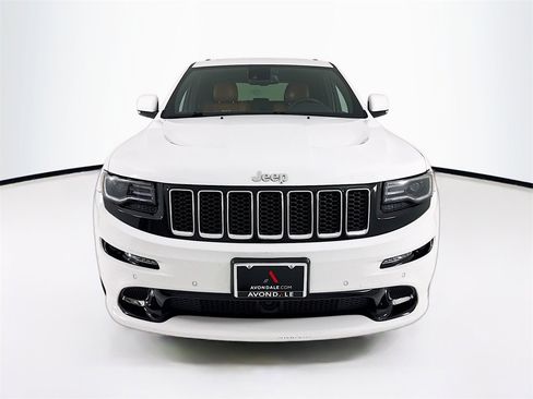 Used 2014 Jeep Grand Cherokee SRT image 10