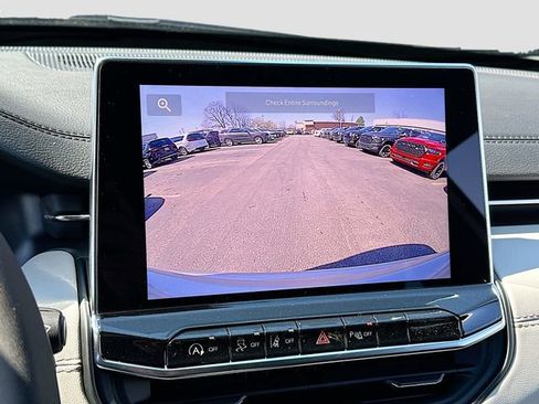 New 2026 Jeep Compass Limited AWD/4WD image 14