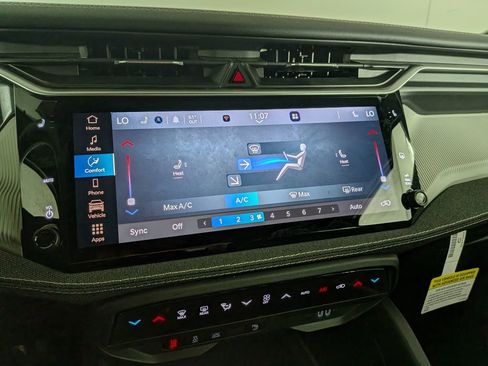 New 2026 Jeep Cherokee Laredo AWD/4WD image 22