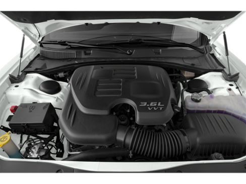 Used 2021 Dodge Charger SXT w/ Blacktop Package RWD image 9