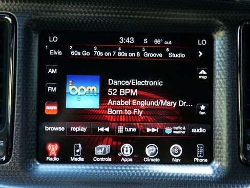 Used 2015 Dodge Challenger SRT Hellcat image 26