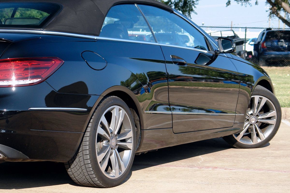 Used 2014 Mercedes-Benz E 350 Cabriolet image 30