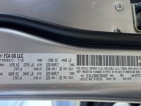 Used 2019 Jeep Compass Latitude w/ Popular Equipment Group image 37