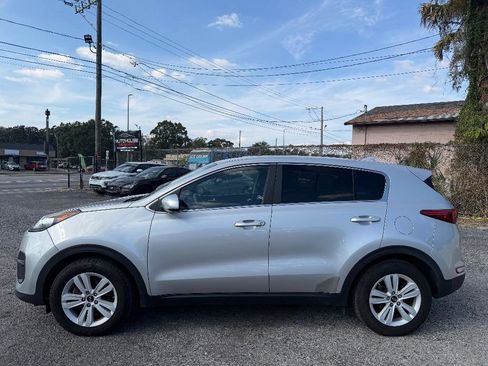 Used 2019 Kia Sportage LX image 8