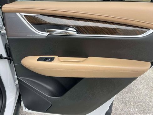 Used 2020 Cadillac XT6 Sport w/ Platinum Package image 20