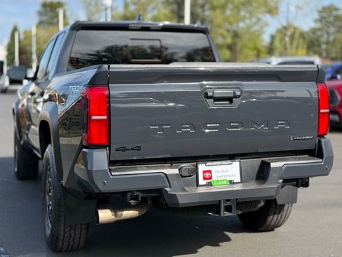 Certified 2024 Toyota Tacoma TRD Off-Road w/ TRD Off Road Upgrade Package image 3